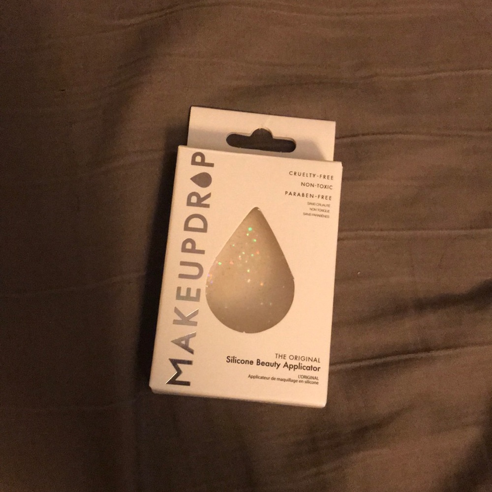 Makeup drop